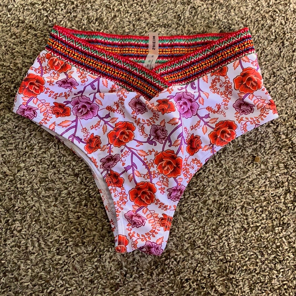 Shein floral Bikini bottom